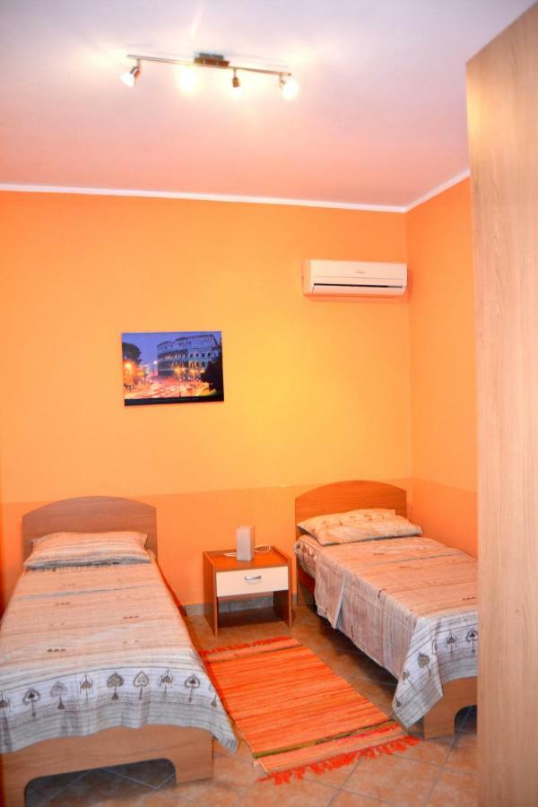 Lillo'S House Villa เชฟาลู ภายนอก รูปภาพ
