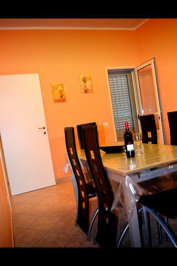 Lillo'S House Villa เชฟาลู ภายนอก รูปภาพ
